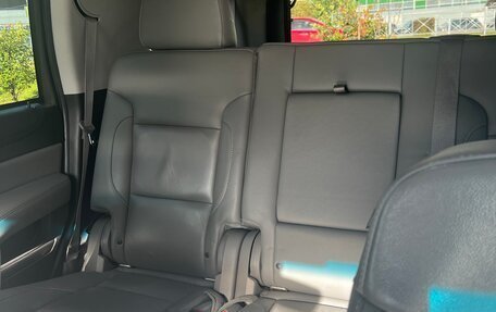 Chevrolet Tahoe IV, 2016 год, 2 750 000 рублей, 5 фотография