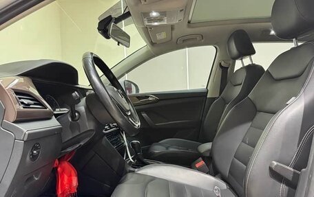 Volkswagen Tharu, 2021 год, 1 500 000 рублей, 11 фотография