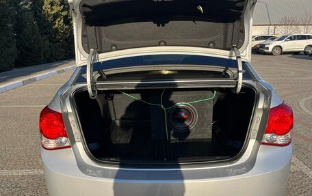 Chevrolet Cruze II, 2011 год, 870 000 рублей, 17 фотография