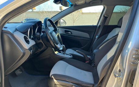 Chevrolet Cruze II, 2011 год, 870 000 рублей, 13 фотография