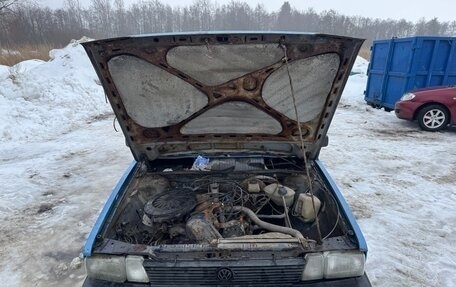 Volkswagen Passat B2, 1983 год, 250 000 рублей, 10 фотография