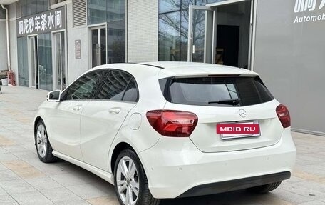 Mercedes-Benz A-Класс, 2018 год, 1 589 000 рублей, 3 фотография