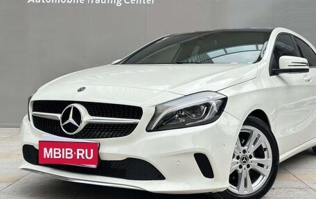 Mercedes-Benz A-Класс, 2018 год, 1 589 000 рублей, 15 фотография