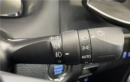 Toyota Harrier, 2018 год, 2 480 760 рублей, 29 фотография