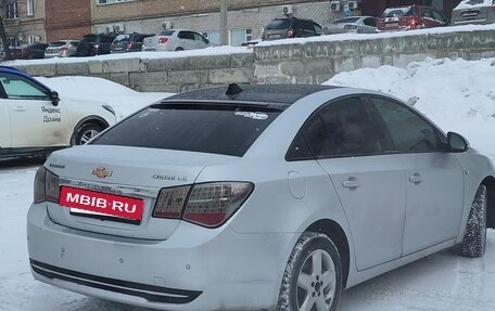 Chevrolet Cruze II, 2011 год, 540 000 рублей, 3 фотография