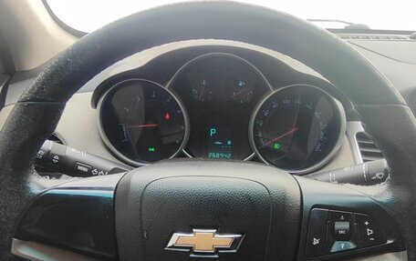 Chevrolet Cruze II, 2011 год, 540 000 рублей, 8 фотография