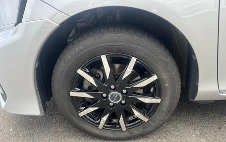 Toyota Sienta II, 2016 год, 1 200 000 рублей, 20 фотография