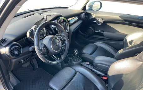 MINI Hatch, 2019 год, 1 990 000 рублей, 12 фотография