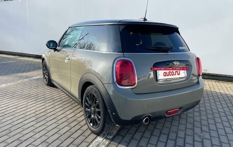 MINI Hatch, 2019 год, 1 990 000 рублей, 9 фотография