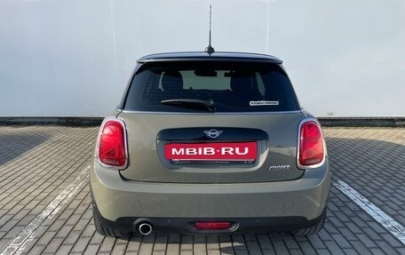 MINI Hatch, 2019 год, 1 990 000 рублей, 8 фотография