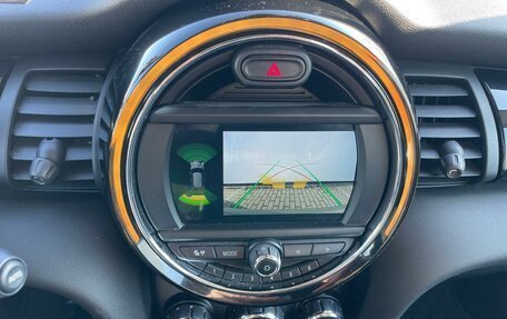 MINI Hatch, 2019 год, 1 990 000 рублей, 19 фотография