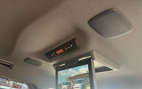 Toyota Noah III, 2020 год, 2 140 000 рублей, 23 фотография