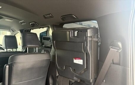 Toyota Noah III, 2020 год, 2 140 000 рублей, 26 фотография