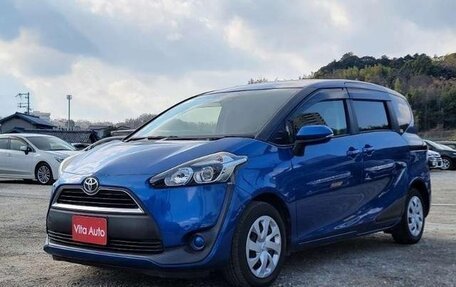 Toyota Sienta II, 2015 год, 940 000 рублей, 3 фотография