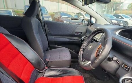 Toyota Sienta II, 2015 год, 940 000 рублей, 11 фотография