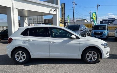 Volkswagen Polo VI (EU Market), 2022 год, 1 100 000 рублей, 7 фотография