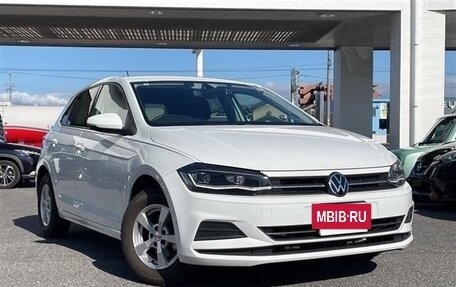 Volkswagen Polo VI (EU Market), 2022 год, 1 100 000 рублей, 3 фотография