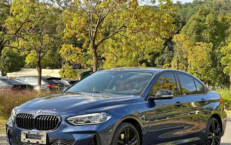 BMW 1 серия, 2022 год, 1 595 000 рублей, 1 фотография