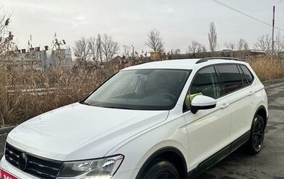 Volkswagen Tiguan II, 2020 год, 2 590 000 рублей, 1 фотография