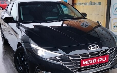 Hyundai Elantra, 2021 год, 1 680 000 рублей, 1 фотография