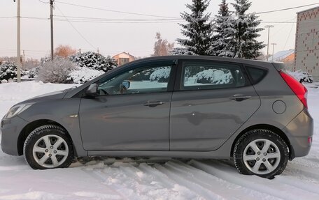 Hyundai Solaris II рестайлинг, 2012 год, 730 000 рублей, 14 фотография
