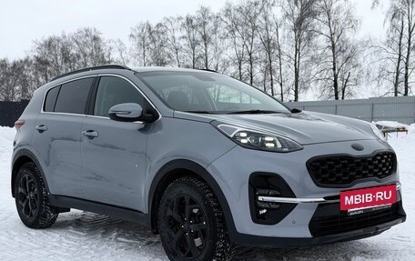 KIA Sportage IV рестайлинг, 2021 год, 2 800 000 рублей, 3 фотография