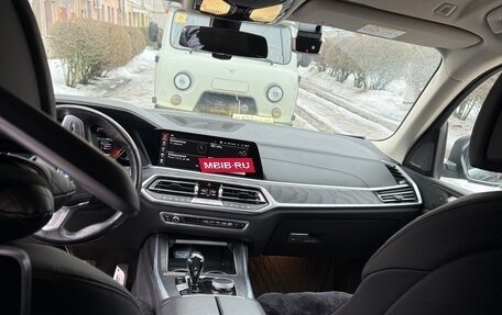 BMW X7, 2019 год, 9 000 000 рублей, 7 фотография