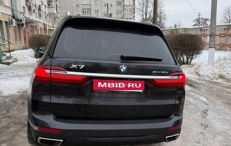 BMW X7, 2019 год, 9 000 000 рублей, 3 фотография