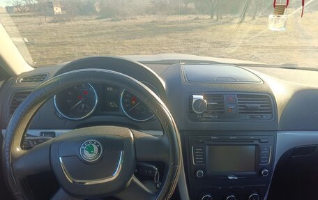 Skoda Yeti I рестайлинг, 2011 год, 725 000 рублей, 10 фотография