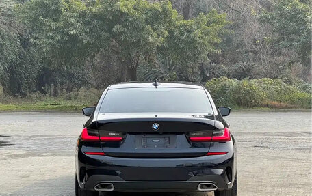 BMW 3 серия, 2022 год, 2 643 000 рублей, 7 фотография