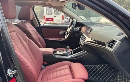 BMW 3 серия, 2022 год, 2 643 000 рублей, 9 фотография