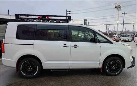 Mitsubishi Delica D:5 I, 2022 год, 2 460 000 рублей, 7 фотография