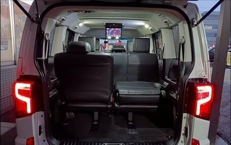 Mitsubishi Delica D:5 I, 2022 год, 2 460 000 рублей, 33 фотография