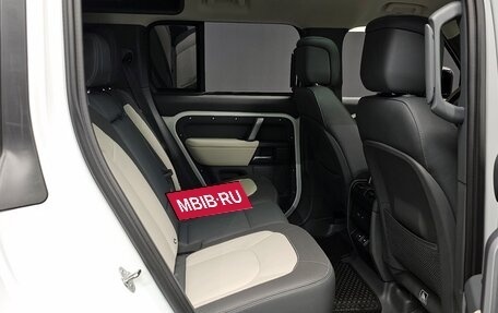 Land Rover Defender II, 2024 год, 8 650 000 рублей, 7 фотография