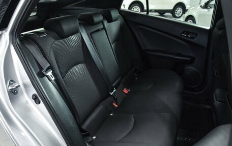 Toyota Prius IV XW50, 2019 год, 1 849 000 рублей, 8 фотография