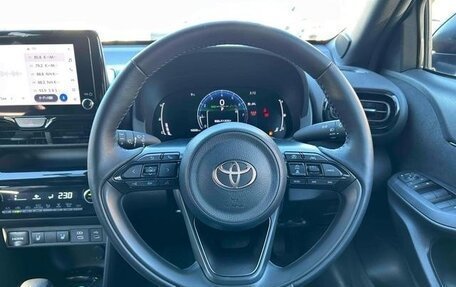 Toyota Yaris Cross, 2021 год, 1 290 009 рублей, 12 фотография