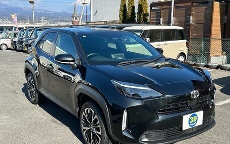 Toyota Yaris Cross, 2021 год, 1 290 009 рублей, 3 фотография