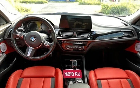 BMW 1 серия, 2022 год, 1 595 000 рублей, 14 фотография