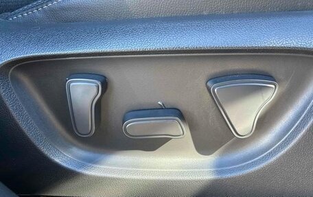 Toyota Yaris Cross, 2021 год, 1 290 009 рублей, 30 фотография