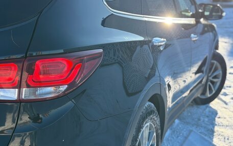 Hyundai Santa Fe III рестайлинг, 2017 год, 2 300 000 рублей, 14 фотография