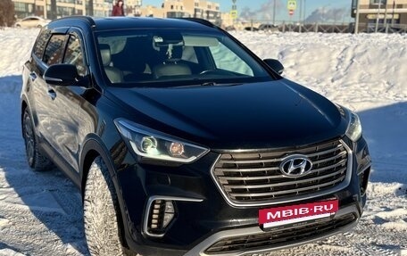 Hyundai Santa Fe III рестайлинг, 2017 год, 2 300 000 рублей, 19 фотография