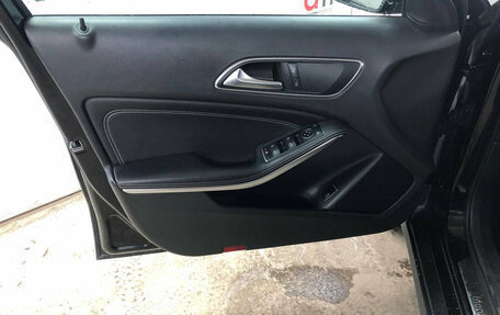 Mercedes-Benz GLA, 2015 год, 1 499 000 рублей, 14 фотография