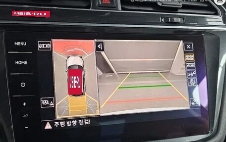 Volkswagen Tiguan II, 2022 год, 4 200 000 рублей, 16 фотография