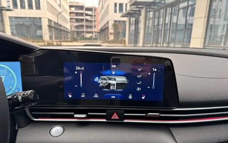 Hyundai Elantra, 2022 год, 1 130 000 рублей, 16 фотография