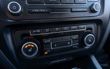 Volkswagen Jetta VI, 2012 год, 1 199 000 рублей, 16 фотография