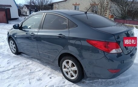 Hyundai Solaris II рестайлинг, 2014 год, 650 000 рублей, 5 фотография