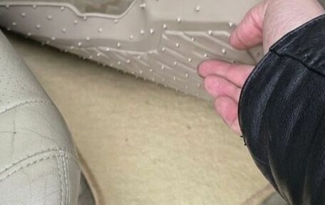 Toyota Land Cruiser Prado 120 рестайлинг, 2005 год, 2 450 000 рублей, 9 фотография