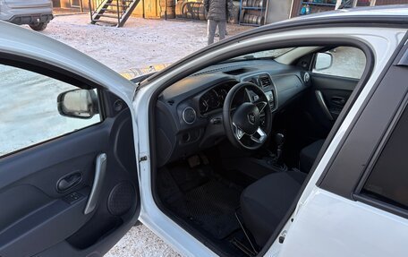 Renault Logan II, 2020 год, 790 000 рублей, 5 фотография