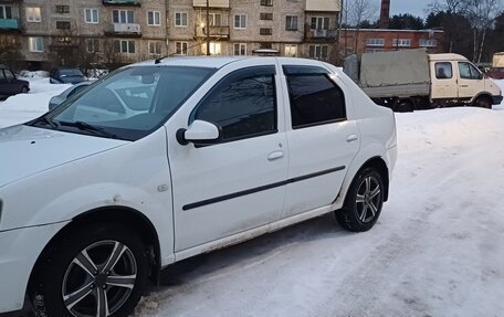 Renault Logan I, 2013 год, 600 000 рублей, 4 фотография
