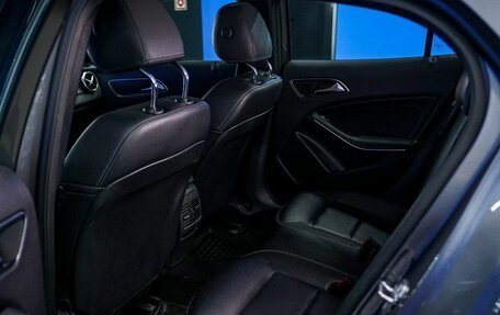 Mercedes-Benz GLA, 2018 год, 2 300 000 рублей, 14 фотография